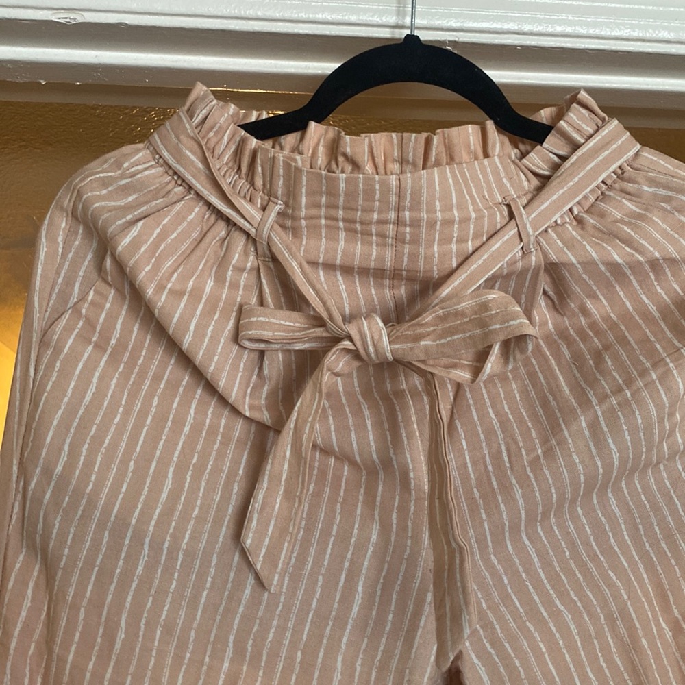 Light pink paper bag style pant